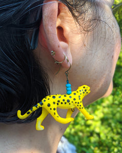 Los Tres Gatos Earrings