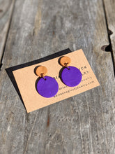 Load image into Gallery viewer, Mini Gold Dot Earrings