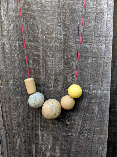 Neutral Pop Necklace