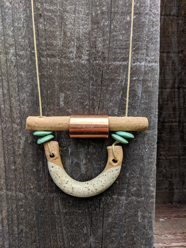 Icing Dipped Curve with Copper Necklace