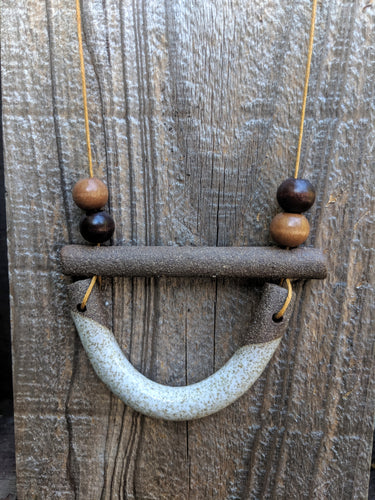 Neutral Icing Dipped Curve Necklace