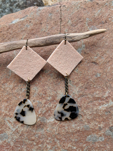 Corners Earrings
