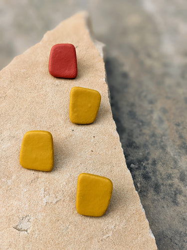 Mustard Studs