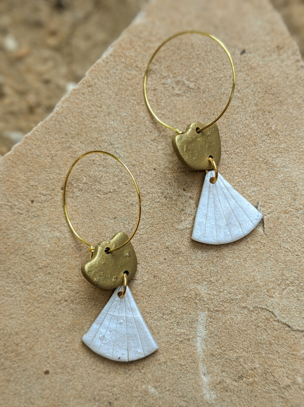 Endless Summer Collection: Shiny Sea Shell Hoop Earrings
