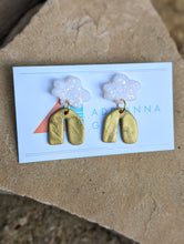 Load image into Gallery viewer, Endless Summer Collection: Sun Speckled Earrings