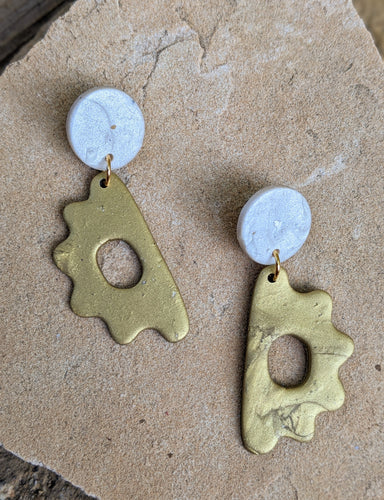 Endless Summer Collection: Golden Shell Earrings